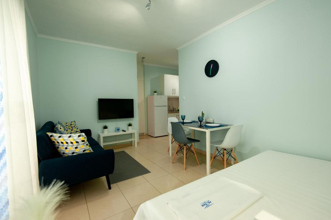 Ferienwohnung Aegean Studio By The Sea II Peraía Exterior foto